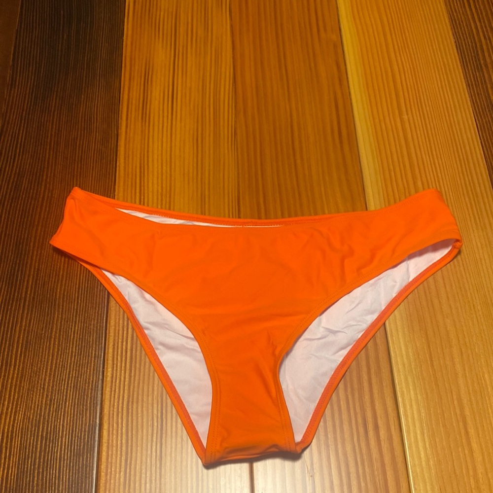 NEW 2 Bottoms!
